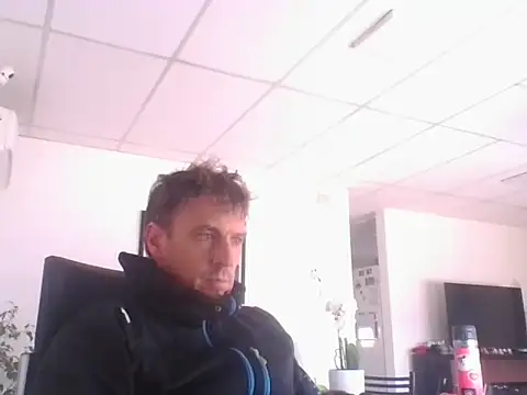 Snapshot of sebasevi chatting on 05-19-26, 02:13 sebasevi online show from 05-19-26, 02:13
