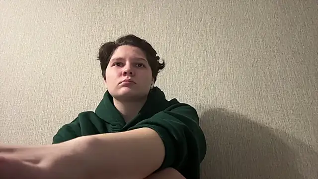 Snapshot of LizCumens chatting on 05-28-26, 12:40 LizCumens online show from 05-28-26, 12:40