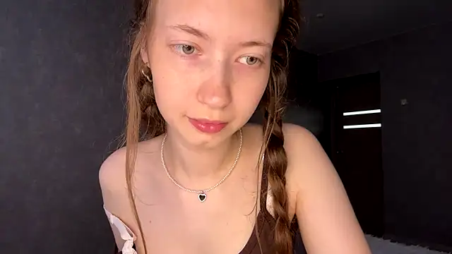 Emily Mur  online show from 07-14-26, 05:12