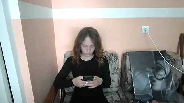 Snapshot of JulianeHedgpeth chatting on 05-29-26, 11:05 JulianeHedgpeth online show from 05-29-26, 11:05