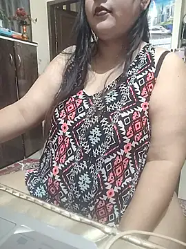 Snapshot of -Billo chatting on 06-11-26, 02:22 -Billo online show from 06-11-26, 02:22