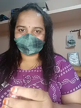 Snapshot of pirainilla chatting on 07-12-26, 05:25 pirainilla online show from 07-12-26, 05:25
