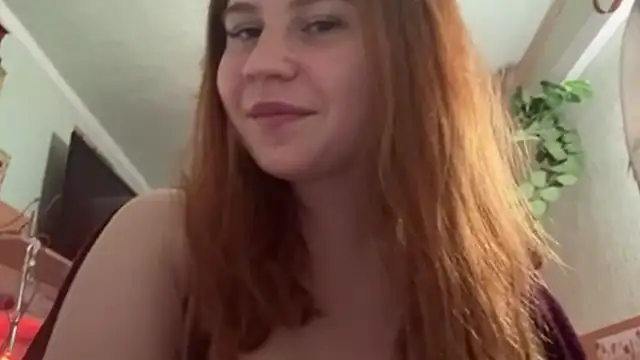 Snapshot of EmmaLovelyBB chatting on 05-16-26, 07:46 EmmaLovelyBB online show from 05-16-26, 07:46