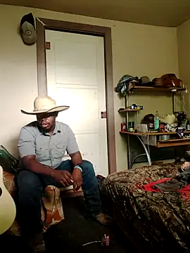 Snapshot of BBCountry1 chatting on 05-18-26, 04:34 BBCountry1 online show from 05-18-26, 04:34
