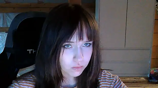 NoirEva online show from 05-23-26, 05:12