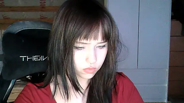 NoirEva online show from 06-04-26, 05:06