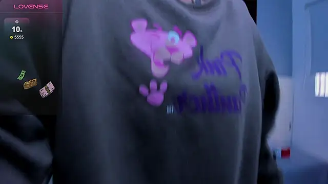 Snapshot of Hitana_tattoo chatting on 05-21-26, 04:15 Hitana tattoo online show from 05-21-26, 04:15