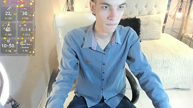Snapshot of felix_haze chatting on 07-11-26, 06:19 felix haze online show from 07-11-26, 06:19