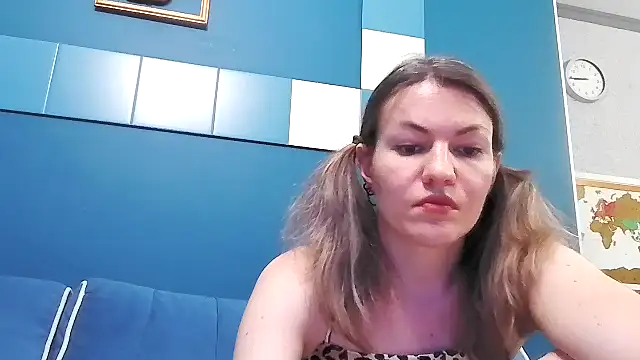 Margarett online show from 05-23-26, 05:45