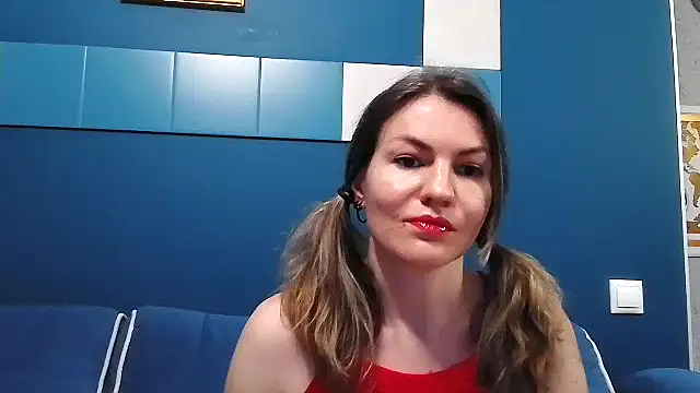 Margarett online show from 05-17-26, 04:40