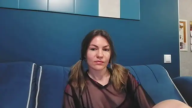 Margarett online show from 05-12-26, 06:47