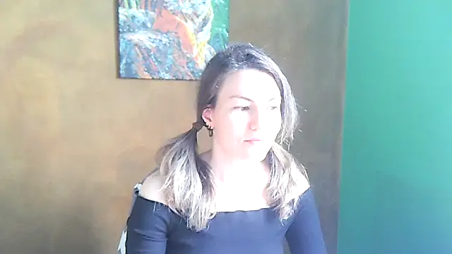 Margarett online show from 05-15-26, 08:34