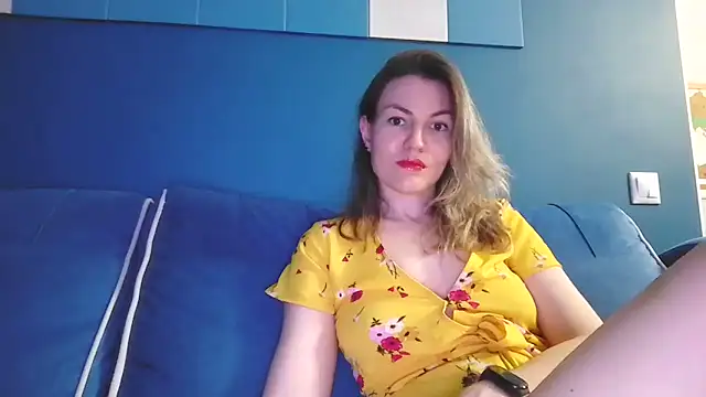 Margarett online show from 05-20-26, 05:43