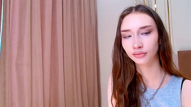 Snapshot of lalisabrown chatting on 05-31-26, 04:29 lalisabrown online show from 05-31-26, 04:29