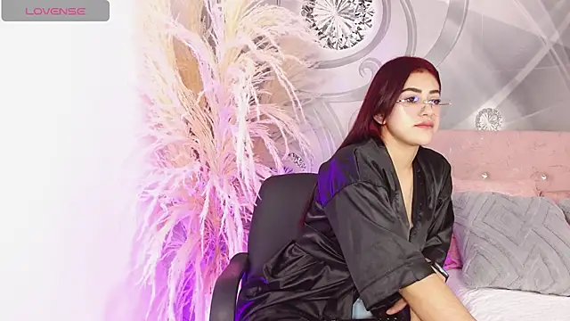 Ana sofia13 online show from 05-19-26, 02:24