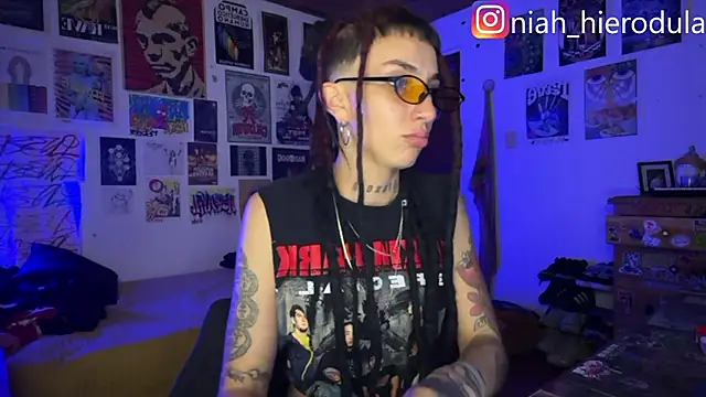 niah 11 online show from 07-08-26, 01:52