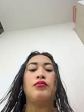 Snapshot of Tatiana123_ chatting on 07-01-26, 12:00 Tatiana123 online show from 07-01-26, 12:00