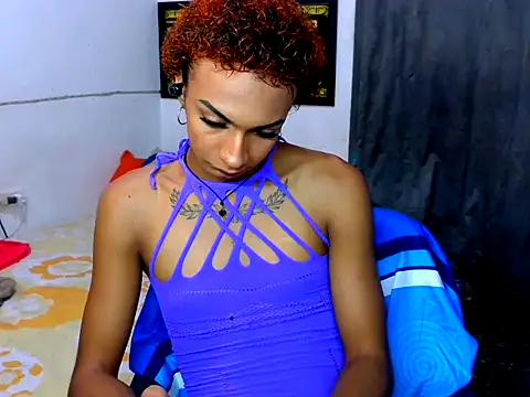 Snapshot of Alexxasexy chatting on 06-05-26, 09:31 Alexxasexy online show from 06-05-26, 09:31