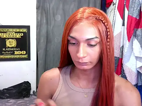 Snapshot of Alexxasexy chatting on 07-11-26, 07:03 Alexxasexy online show from 07-11-26, 07:03