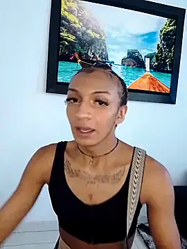 Snapshot of Alexxasexy chatting on 06-10-26, 06:31 Alexxasexy online show from 06-10-26, 06:31