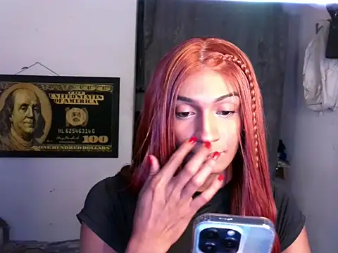 Snapshot of Alexxasexy chatting on 07-12-26, 08:31 Alexxasexy online show from 07-12-26, 08:31