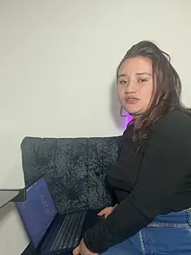 Sami ferrer online show from 07-08-26, 04:24