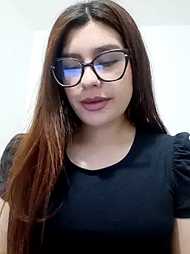 Snapshot of cutetemari chatting on 05-26-26, 02:31 cutetemari online show from 05-26-26, 02:31