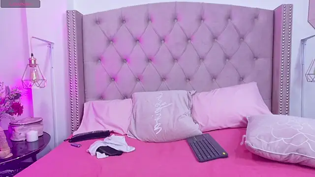 lolii milk online show from 05-29-26, 03:45