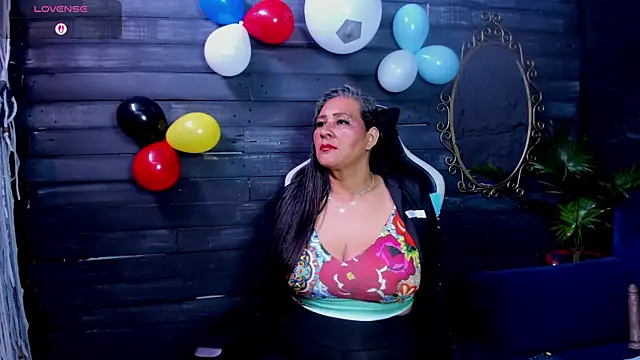 Victoria kyler online show from 07-02-26, 03:29