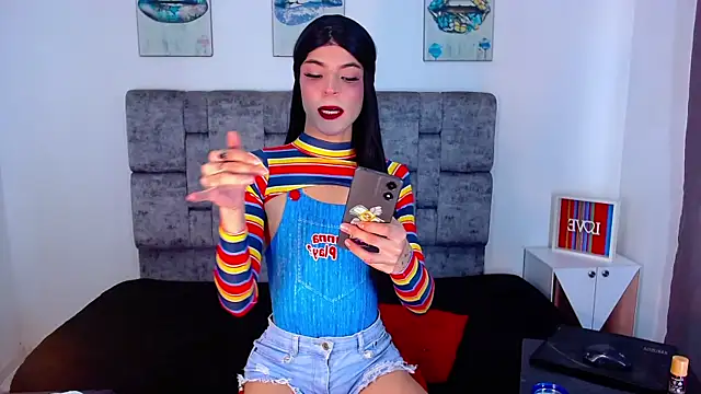 Realbadbxtch  online show from 05-20-26, 07:44