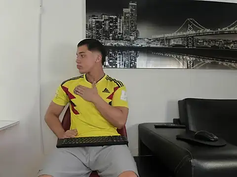 Snapshot of rocco_gym chatting on 07-03-26, 07:31 rocco gym online show from 07-03-26, 07:31