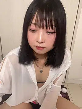 Snapshot of yu_nya chatting on 05-26-26, 12:36 yu nya online show from 05-26-26, 12:36