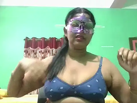 Kavya17 online show from 06-15-26, 06:07