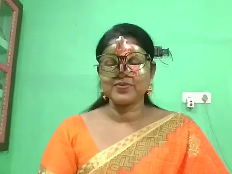 Kavya17 online show from 06-12-26, 05:32