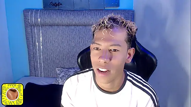 Taylerr 18 online show from 05-14-26, 05:26