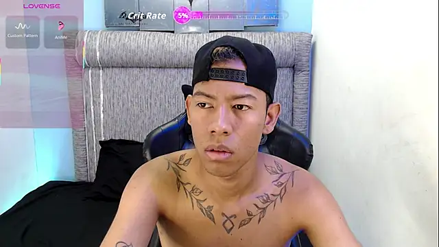Taylerr 18 online show from 05-27-26, 03:52