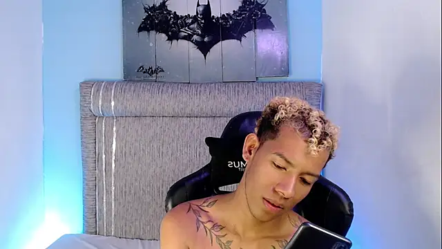 Taylerr 18 online show from 05-16-26, 10:36