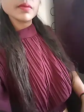 Snapshot of neha_singh0 chatting on 05-17-26, 05:29 neha singh0 online show from 05-17-26, 05:29