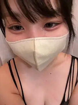 Snapshot of sora_071355 chatting on 06-11-26, 11:18 sora 071355 online show from 06-11-26, 11:18