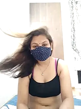 Snapshot of hot_kiran2000 chatting on 06-23-26, 12:58 hot kiran2000 online show from 06-23-26, 12:58