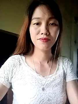 Snapshot of Suly-sweet chatting on 06-29-26, 02:29 Suly-sweet online show from 06-29-26, 02:29