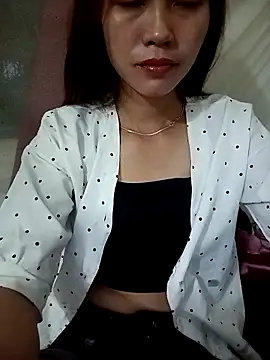 Snapshot of Suly-sweet chatting on 06-10-26, 02:07 Suly-sweet online show from 06-10-26, 02:07