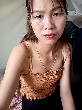 Snapshot of Suly-sweet chatting on 06-12-26, 01:58 Suly-sweet online show from 06-12-26, 01:58