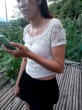 Snapshot of Suly-sweet chatting on 06-23-26, 11:41 Suly-sweet online show from 06-23-26, 11:41