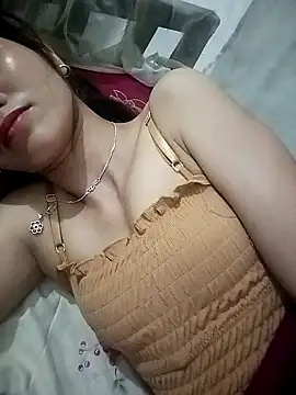 Snapshot of Suly-sweet chatting on 06-12-26, 02:04 Suly-sweet online show from 06-12-26, 02:04