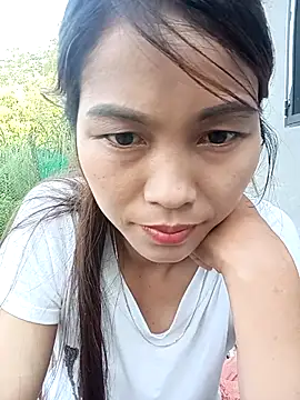 Snapshot of Suly-sweet chatting on 05-15-26, 11:03 Suly-sweet online show from 05-15-26, 11:03
