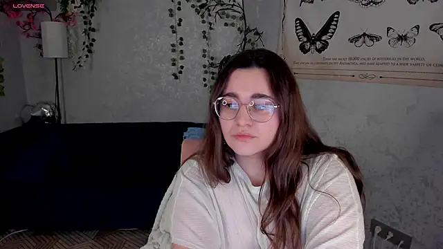 Ayleen Gece online show from 05-18-26, 04:07