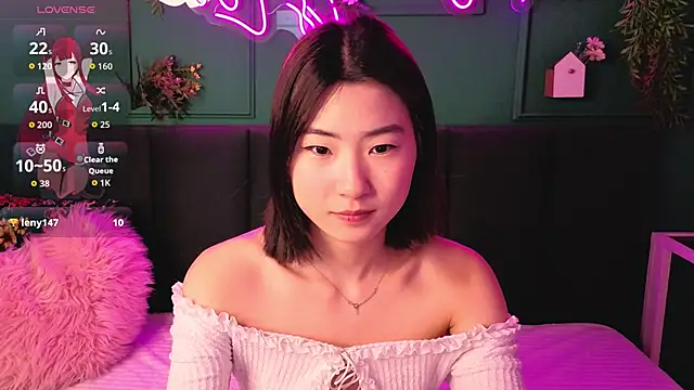 Snapshot of Runi_Asian chatting on 06-03-26, 01:17 Runi Asian online show from 06-03-26, 01:17