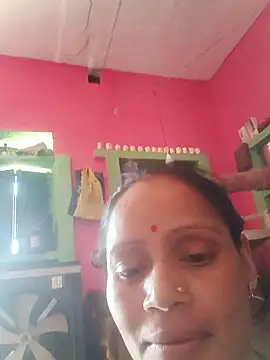 Snapshot of New-pari012 chatting on 06-11-26, 06:43 New-pari012 online show from 06-11-26, 06:43