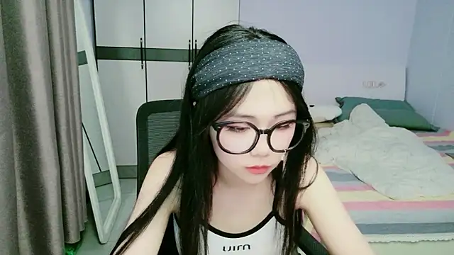 Snapshot of xiaoxiaoyu030 chatting on 05-22-26, 03:21 xiaoxiaoyu030 online show from 05-22-26, 03:21